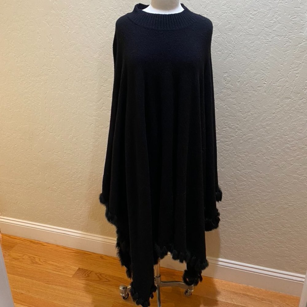 Jones NY Black boucle wool poncho with angora trim